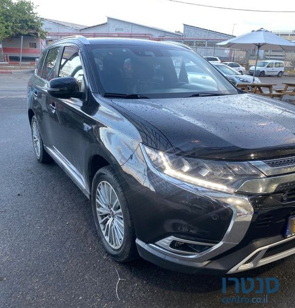 2020' Mitsubishi Outlander מיצובישי אאוטלנדר photo #4