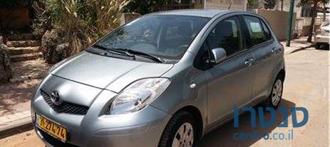 2011' Toyota Yaris טויוטה יאריס photo #1