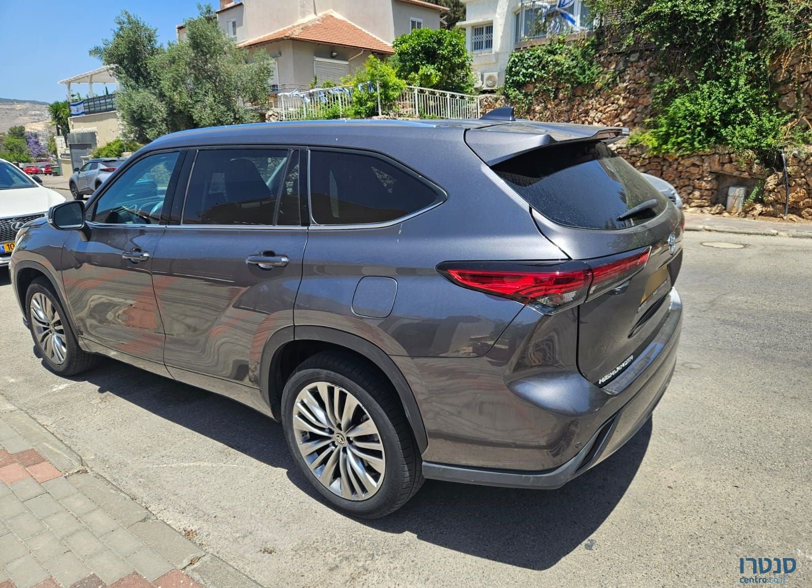 2022' Toyota Highlander טויוטה היילנדר photo #3