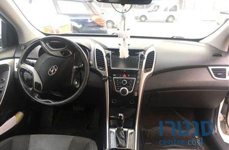 2013' Hyundai I30Cw I30Cw יונדאי photo #1