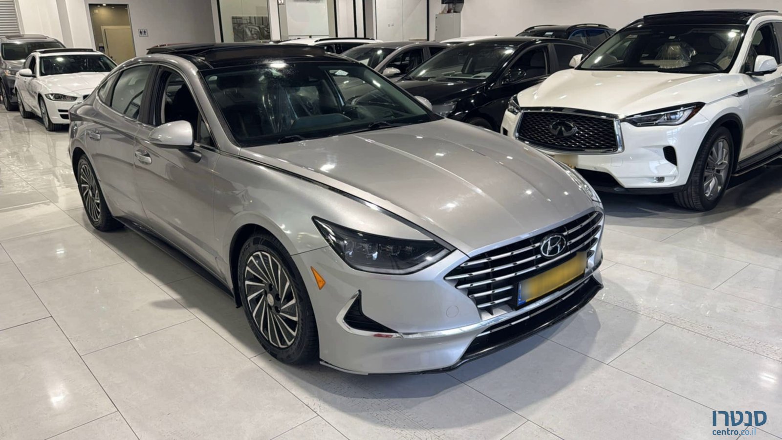 2022' Hyundai Sonata photo #2