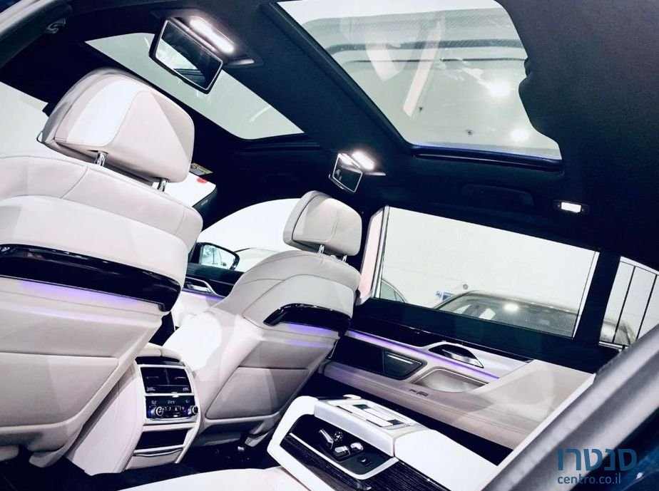 2019' BMW 740 ב.מ.וו photo #2