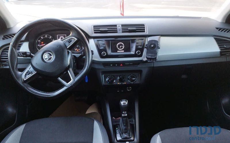 2016' Skoda Fabia סקודה פאביה photo #6