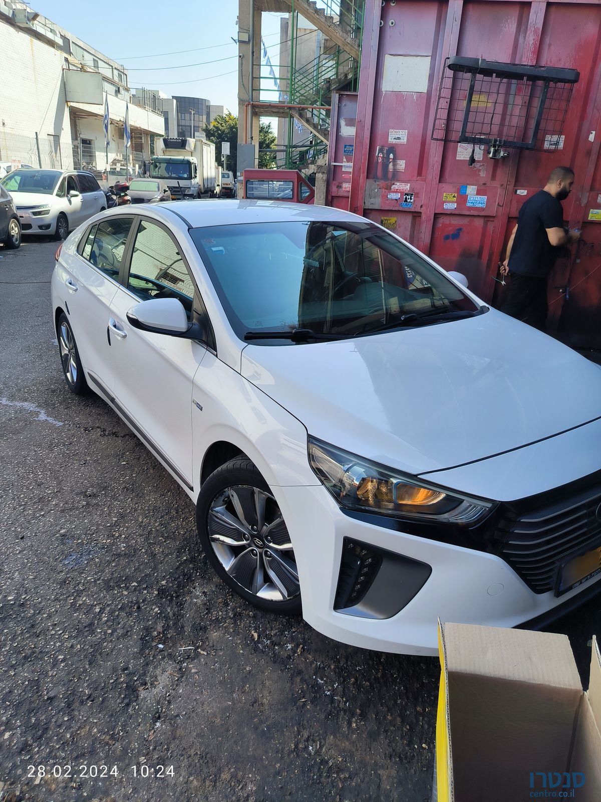 2017' Hyundai Ioniq יונדאי איוניק photo #1