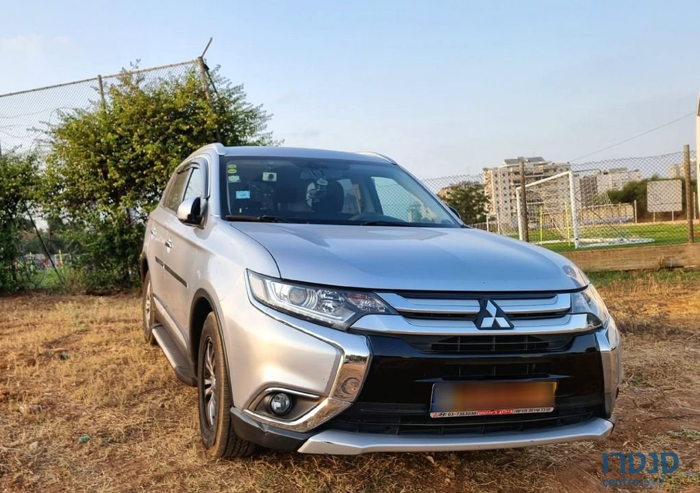 2016' Mitsubishi Outlander מיצובישי אאוטלנדר photo #1