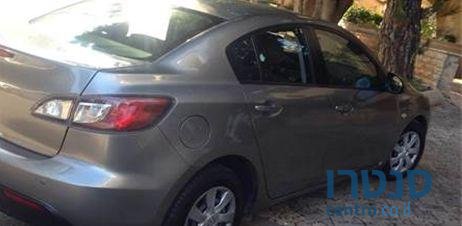 2009' Mazda 3 מאזדה 3 אקטיב photo #3