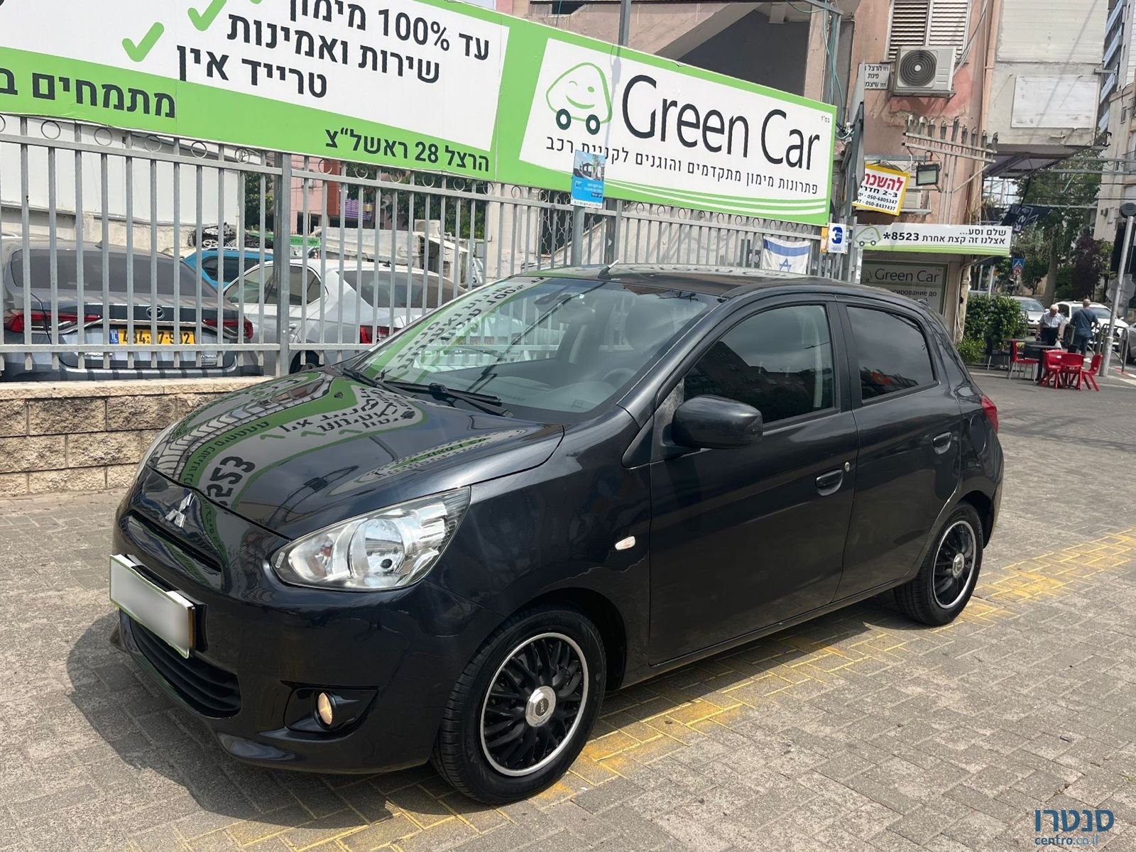 2015' Mitsubishi Space Star photo #1