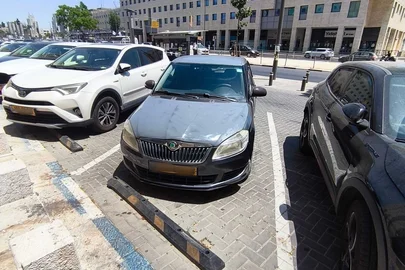 2011' Skoda Fabia סקודה פאביה