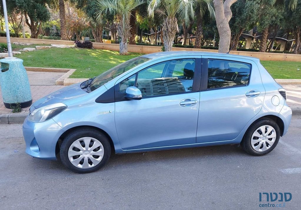 2014' Toyota Yaris טויוטה יאריס photo #2