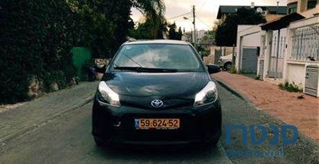 2013' Toyota Yaris טויוטה יאריס photo #2