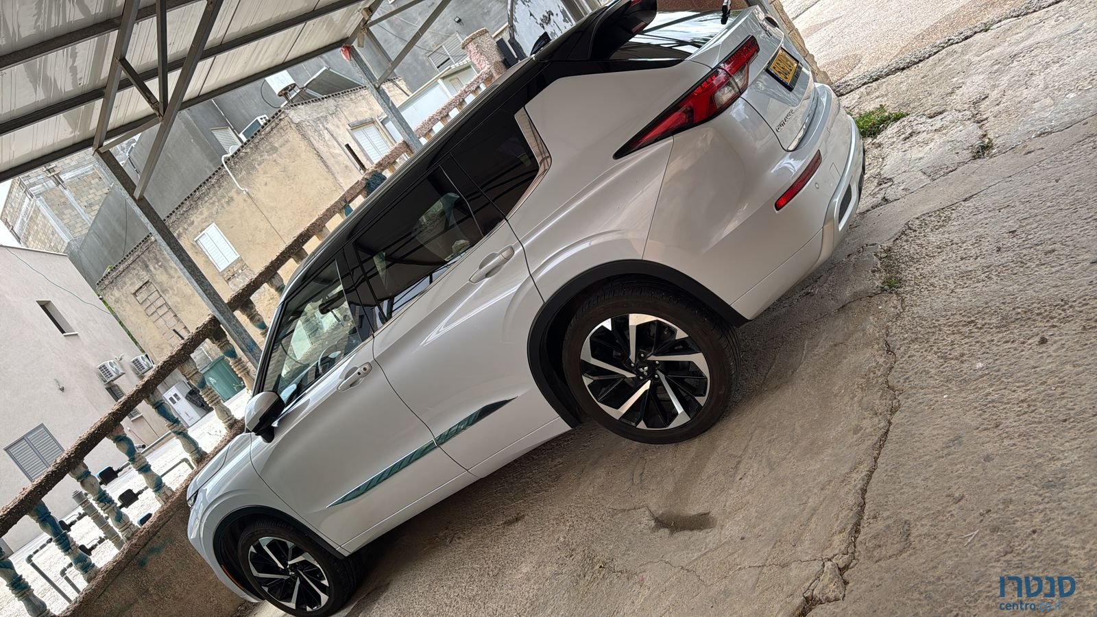 2021' Mitsubishi Outlander מיצובישי אאוטלנדר photo #1