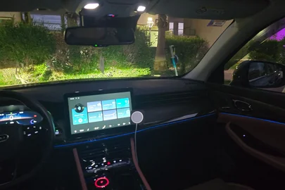 2023' Skywell ET5 סקייוול