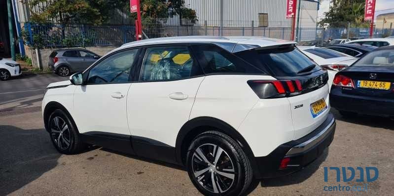 2019' Peugeot 3008 פיג'ו photo #4