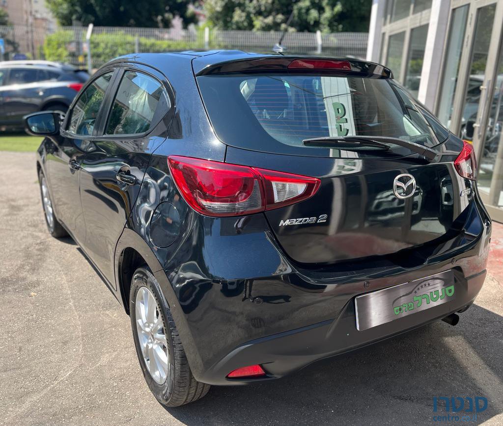 2018' Mazda 2 photo #4