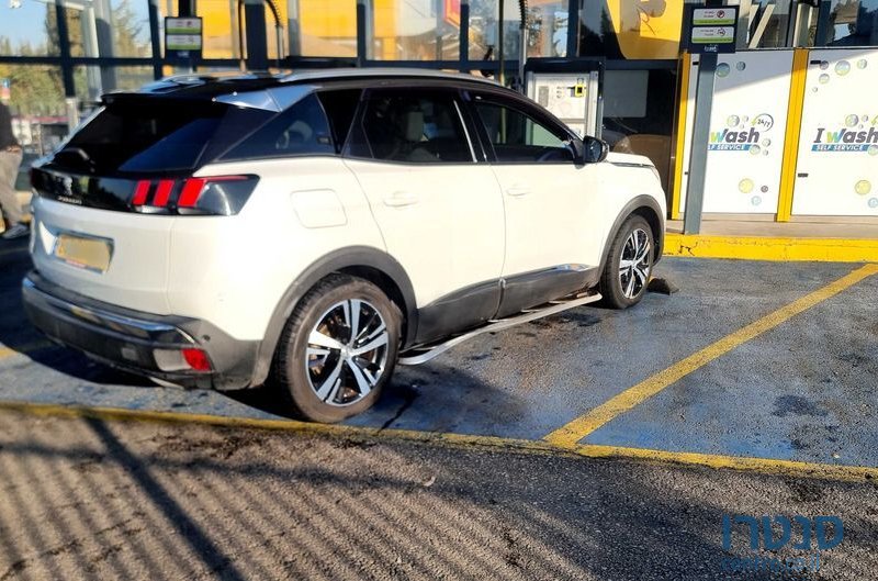 2019' Peugeot 3008 פיג'ו photo #3