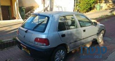 2000' Daihatsu Charade Dlx photo #3