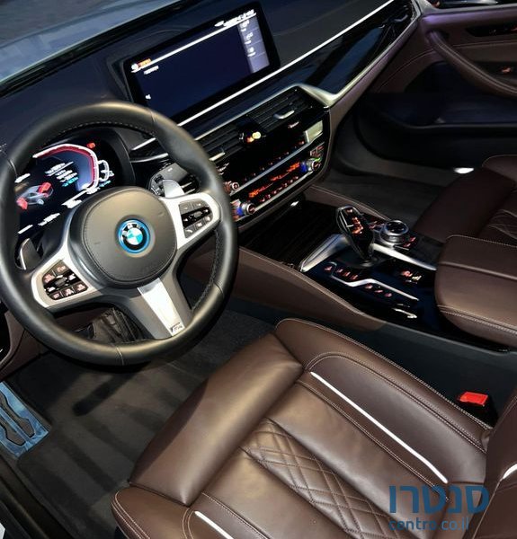 2022' BMW 5 Series ב.מ.וו סדרה 5 photo #5