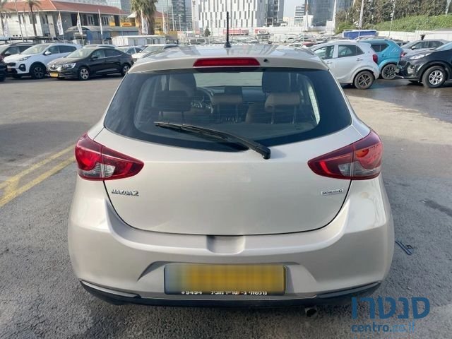 2022' Mazda 2 מאזדה photo #3