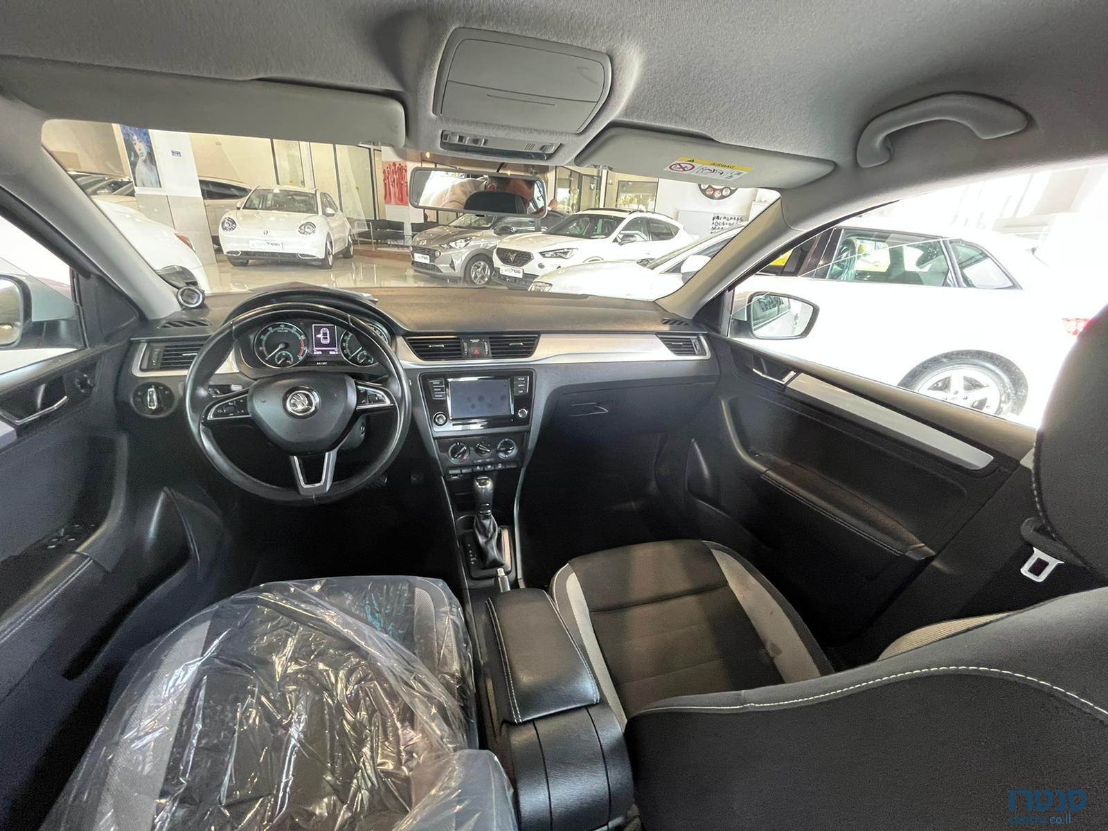 2018' Skoda Rapid photo #4