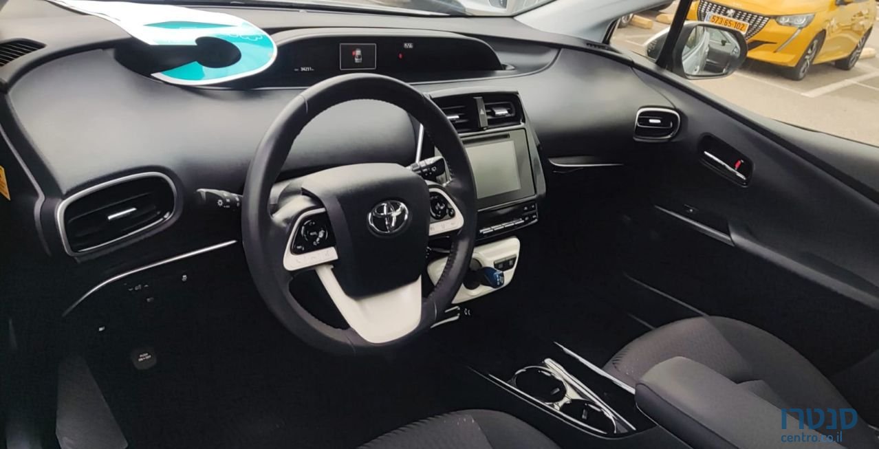 2019' Toyota Prius טויוטה פריוס photo #4