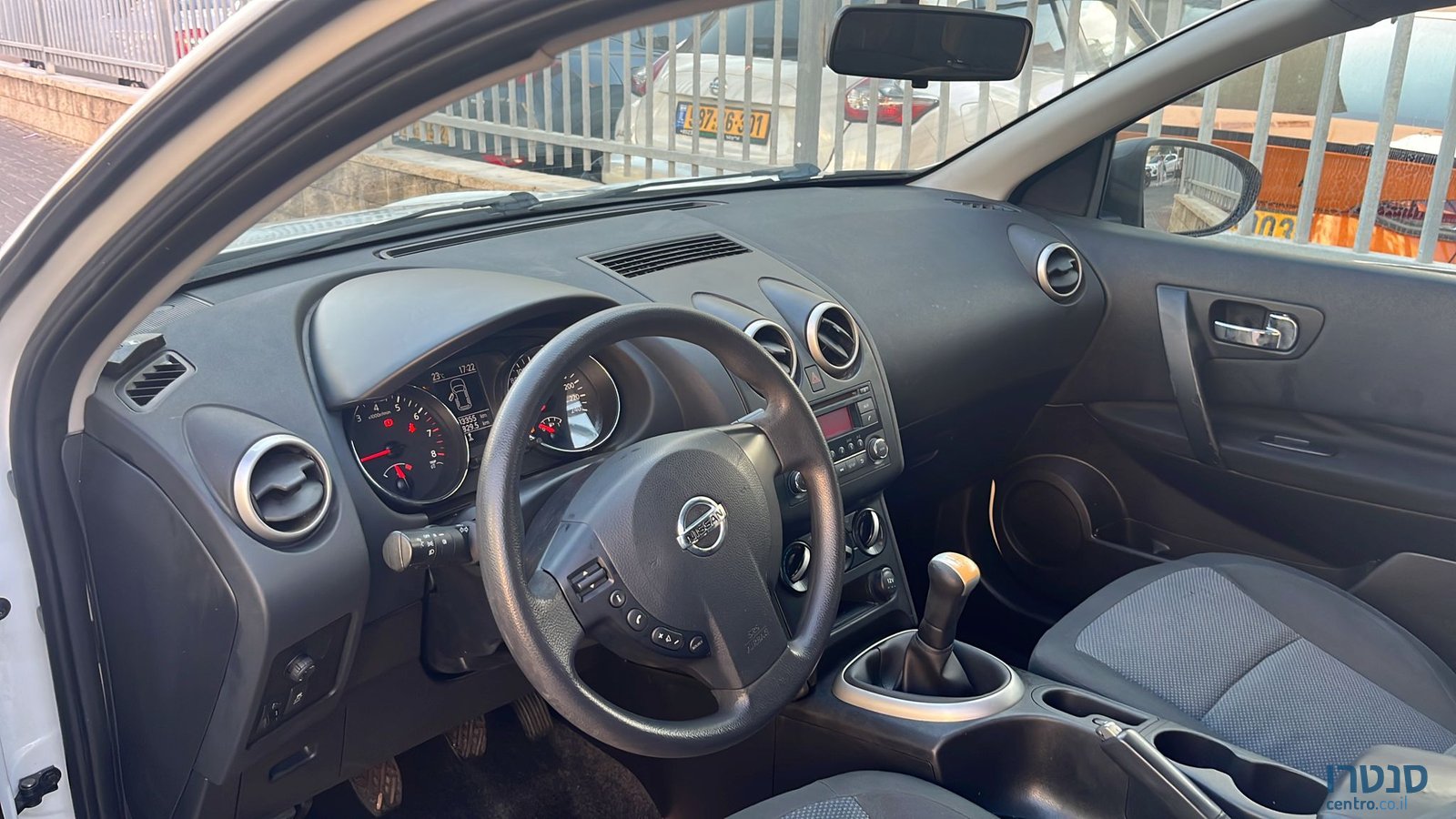 2013' Nissan Qashqai photo #4