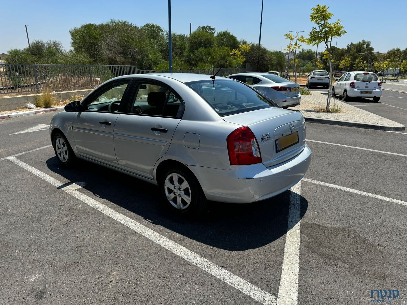 2012' Hyundai Accent photo #4