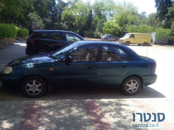 2001' Daewoo Lanos photo #2