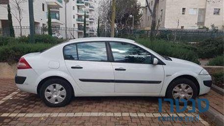 2008' Renault Megane רנו מגאן photo #2