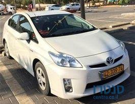 2011' Toyota Prius טויוטה פריוס photo #1