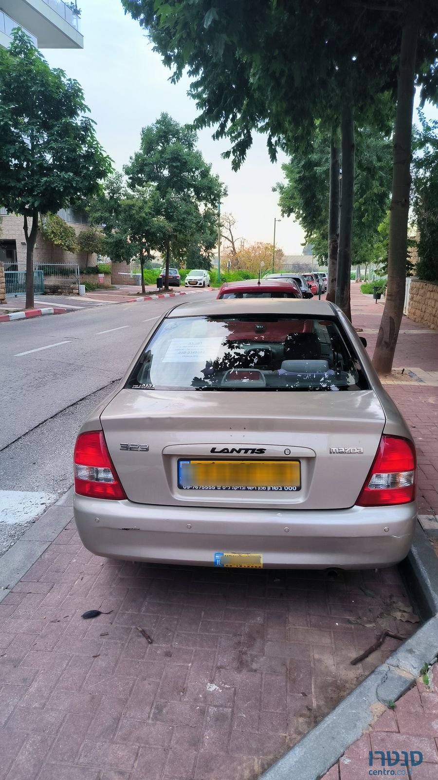 2001' Mazda 323 מאזדה לאנטיס photo #4