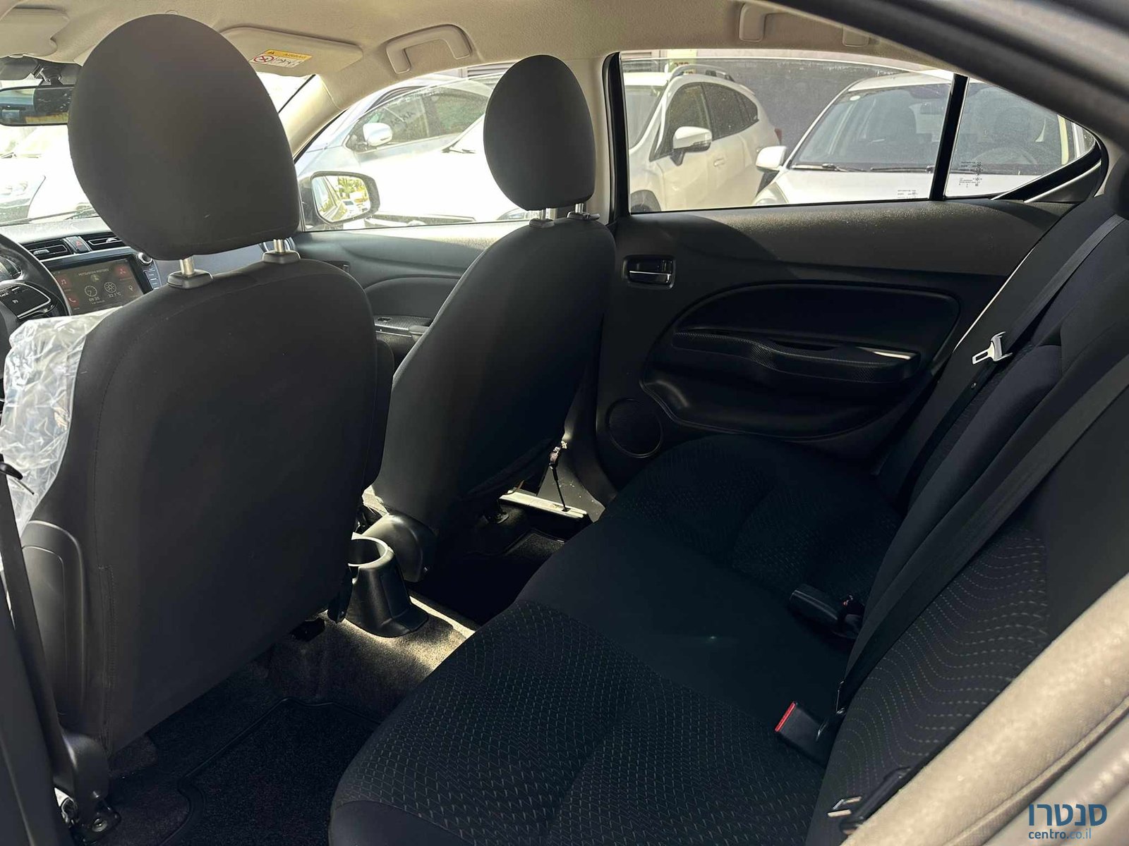 2020' Mitsubishi Attrage photo #6