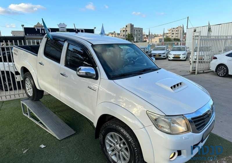 2014' Toyota Hilux טויוטה היילקס photo #6