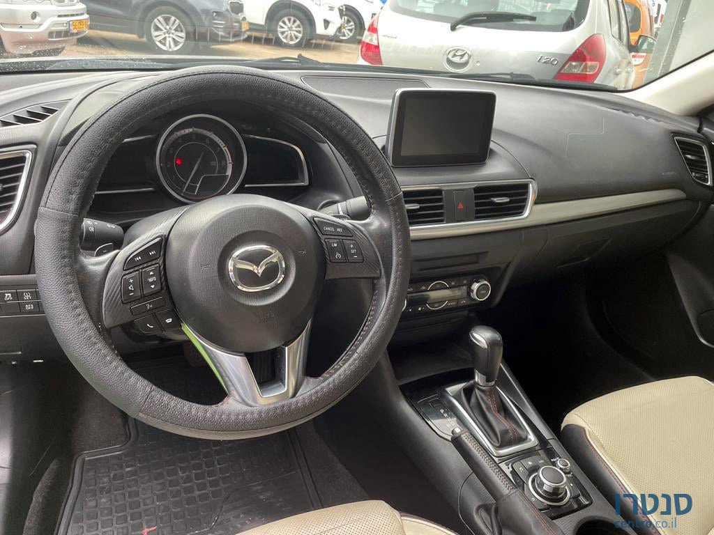 2017' Mazda 2 photo #4