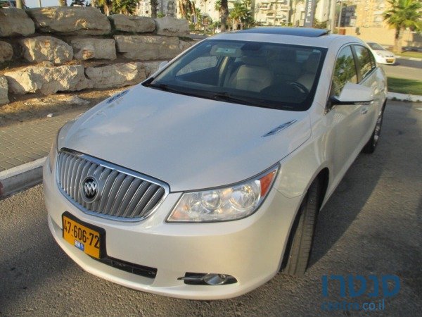 2011' Buick LaCrosse photo #1