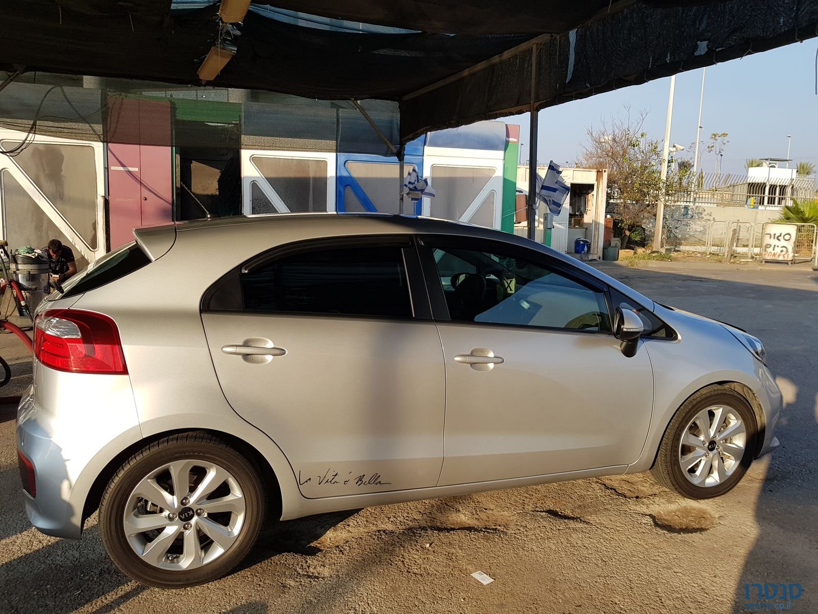 2016' Kia Rio5 photo #4