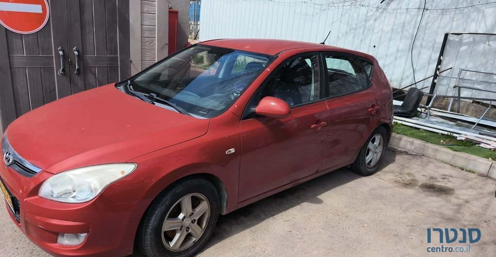 2008' Hyundai i30 יונדאי photo #3