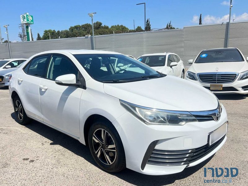 2015' Toyota Corolla טויוטה קורולה photo #3