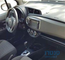 2014' Toyota Yaris טויוטה יאריס photo #3