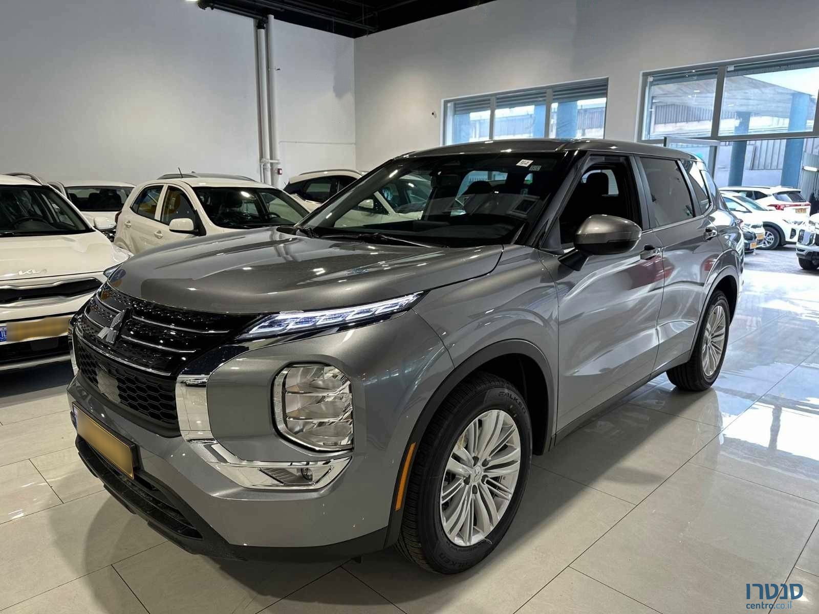 2024' Mitsubishi Outlander EXECUTIVE photo #1