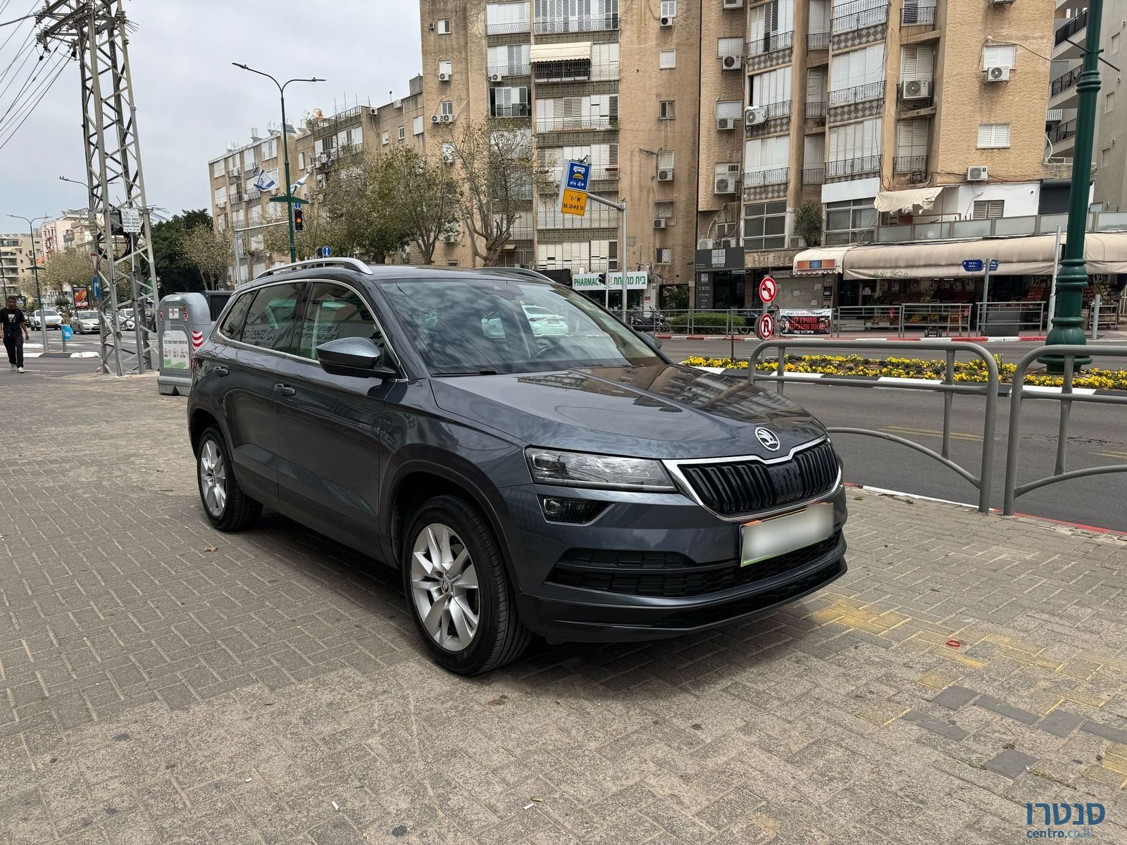 2021' Skoda Karoq photo #6