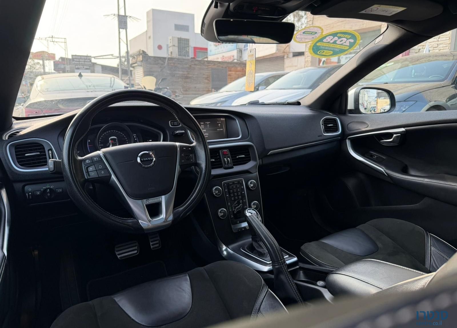 2018' Volvo V40 וולוו photo #2