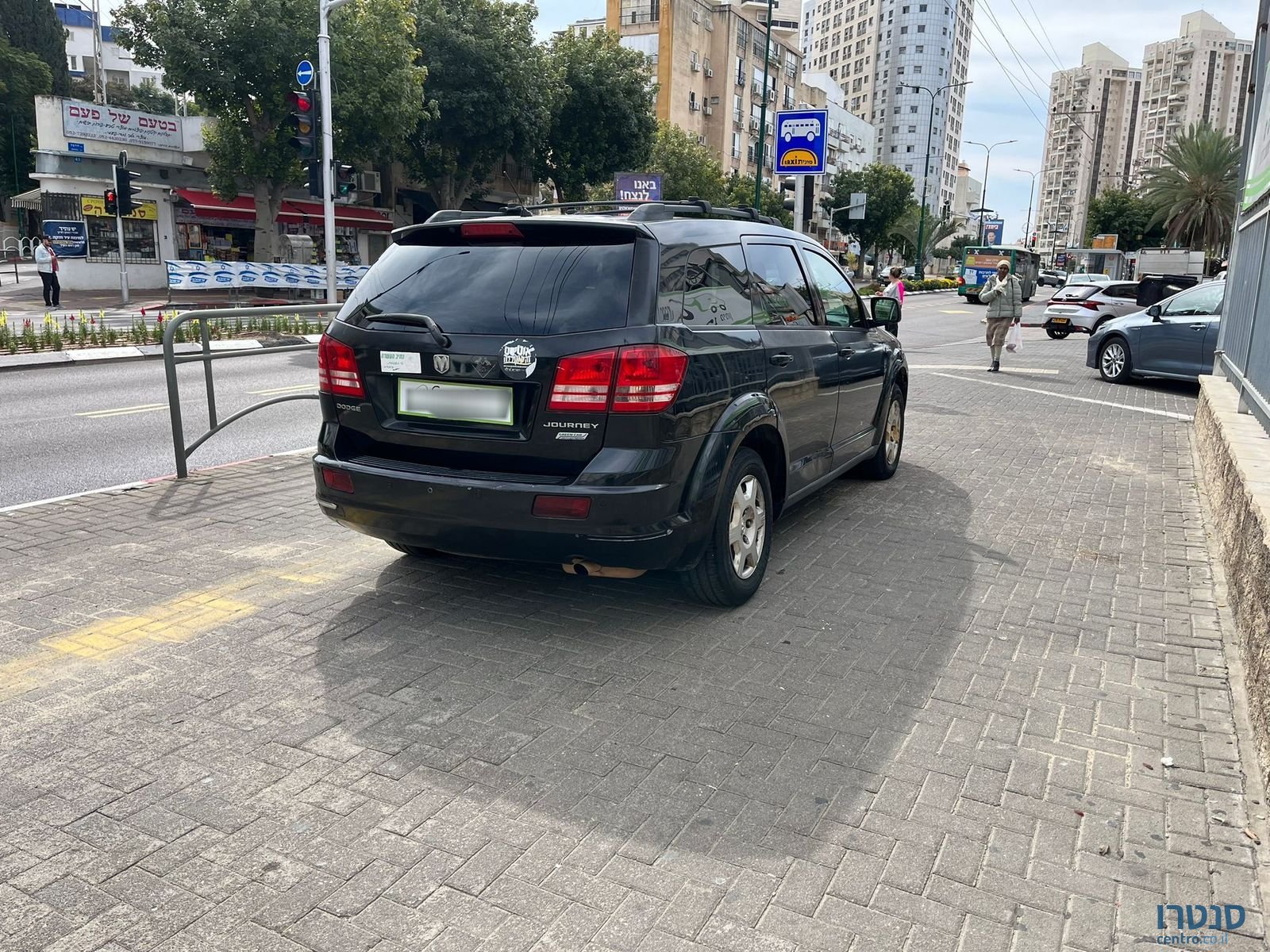 2008' Dodge Journey photo #6