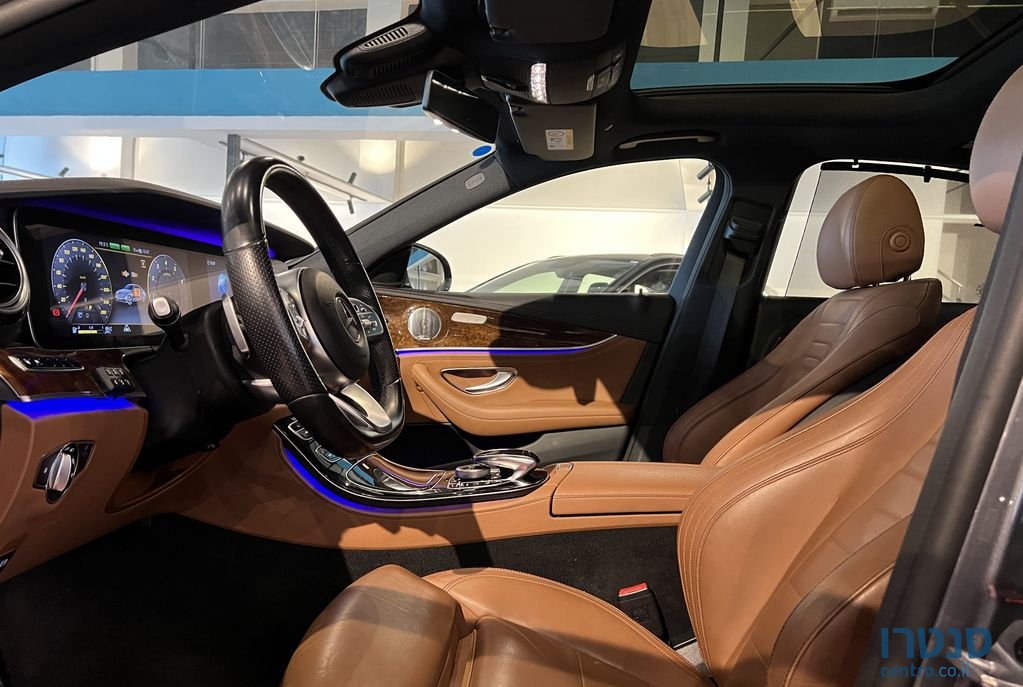 2020' Mercedes-Benz E-Class מרצדס photo #3