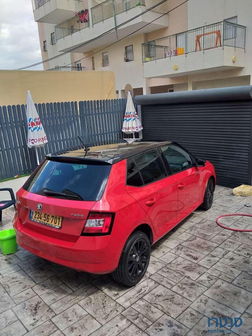 2017' Skoda Fabia סקודה פאביה photo #2