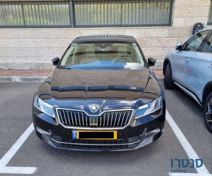 2018' Skoda Superb סקודה סופרב photo #1