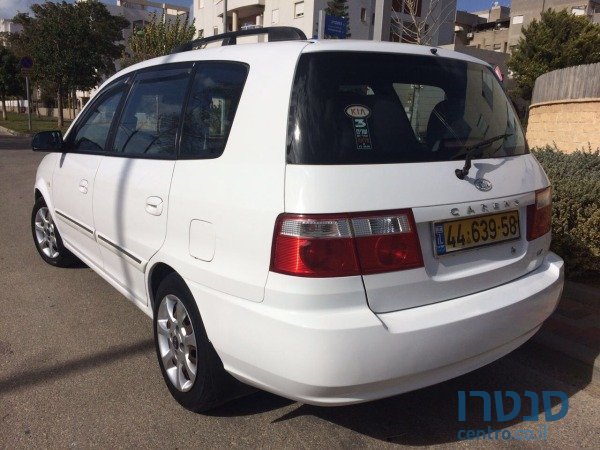 2006' Kia Carens photo #2