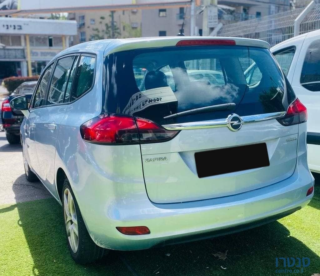2017' Opel Zafira photo #4