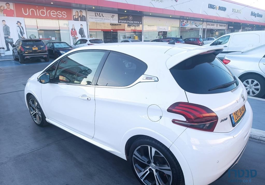 2018' Peugeot 208 Gti פיג'ו photo #3