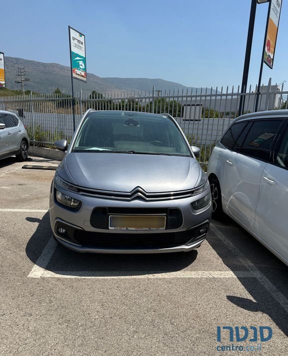 2020' Citroen C4 Picasso סיטרואן C4 ספייסטורר photo #1