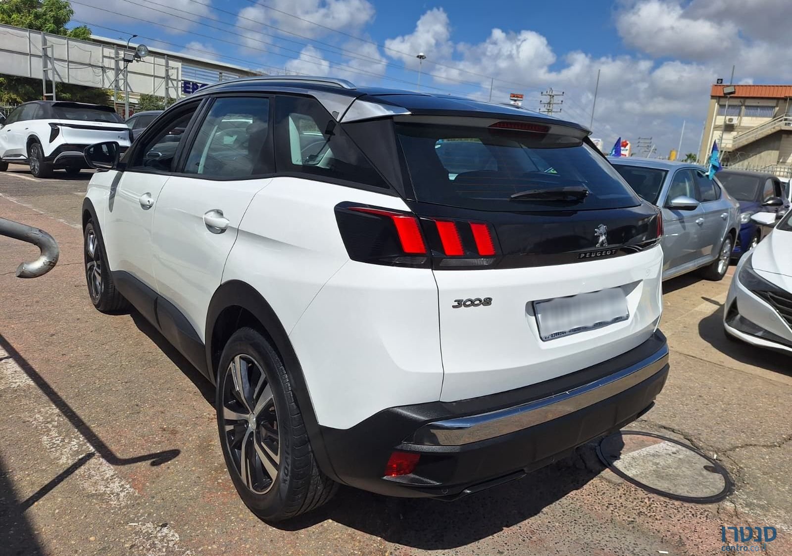 2019' Peugeot 3008 פיג'ו photo #3